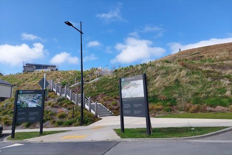 Photo of property in 12 Bee Lane, Whitby, Porirua, 5024