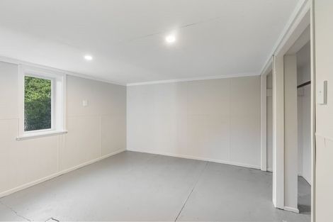 Photo of property in 33 Vipond Road, Stanmore Bay, Whangaparaoa, 0932