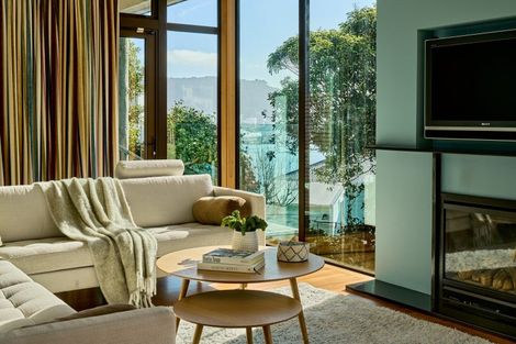 Photo of property in 3 Bayview Terrace, Oriental Bay, Wellington, 6011