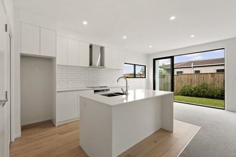 Photo of property in 3 Houhere Street, Paraparaumu, 5032