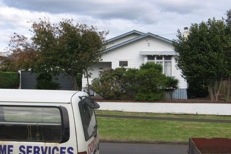 Photo of property in 19 Grande Vue Road, Papatoetoe, Auckland, 2025