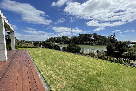 Photo of property in 67 Milano Boulevard, Karaka, Papakura, 2113