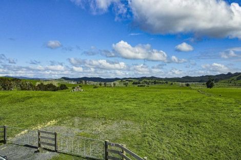 Photo of property in 288 Dimmock Road, Waitakaruru, 2471
