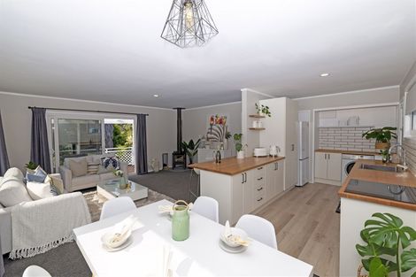 Photo of property in 1/29 Cranston Street, Torbay, Auckland, 0632