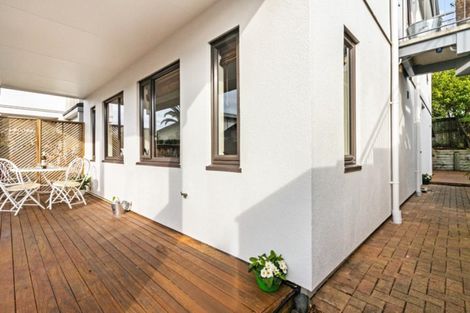 Photo of property in The Grange, 17/92 Bush Road, Albany, Auckland, 0632