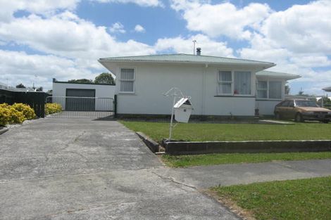 Photo of property in 9 Freyberg Street, Feilding, 4702
