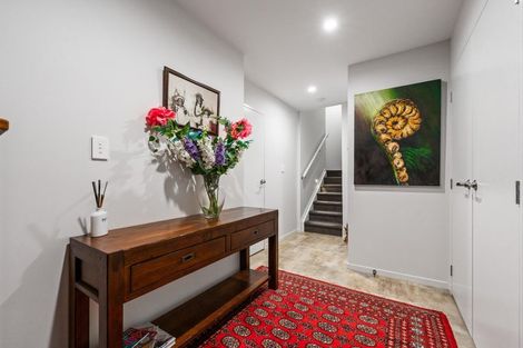 Photo of property in 17a Constable Lane, West Harbour, Auckland, 0618