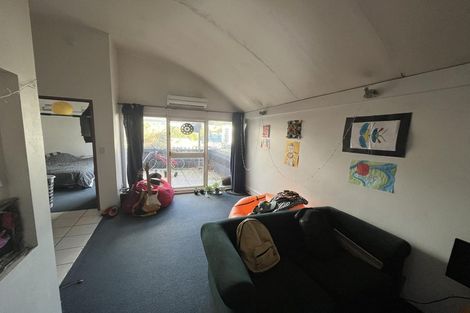 Photo of property in 4/136 Holly Road, St Albans, Christchurch, 8014