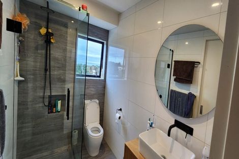 Photo of property in 6a Donnelly Street, Oakura, 4314