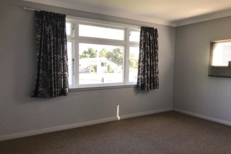 Photo of property in 138 Weraroa Road, Levin, 5510