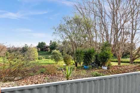 Photo of property in 80 Lipscombe Crescent, Havelock North, 4130
