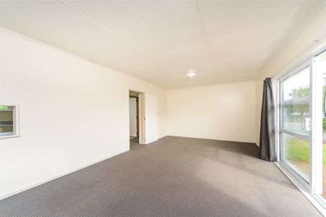 Photo of property in 2 Leslie Avenue, Cloverlea, Palmerston North, 4412