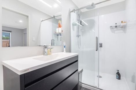 Photo of property in 42a King Street, Waiuku, 2123