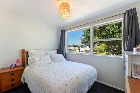 Photo of property in 4 Robert Mckeen Street, Otaki Beach, Otaki, 5512