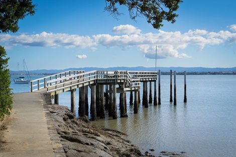 Photo of property in 3 Odin Place, Beach Haven, Auckland, 0626