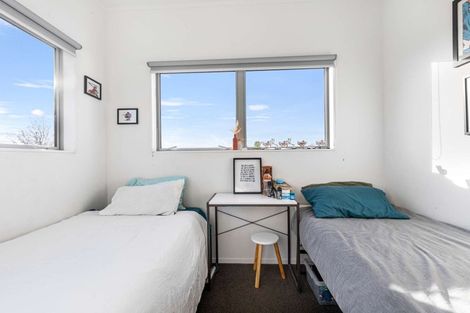 Photo of property in 31 Reynolds Place, Papamoa Beach, Papamoa, 3118