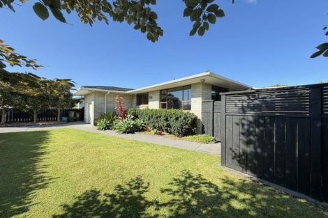 Photo of property in 15 Lantana Avenue, Bell Block, New Plymouth, 4312