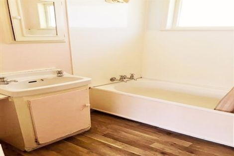 Photo of property in 3/20 Royston Street, Rosehill, Papakura, 2113