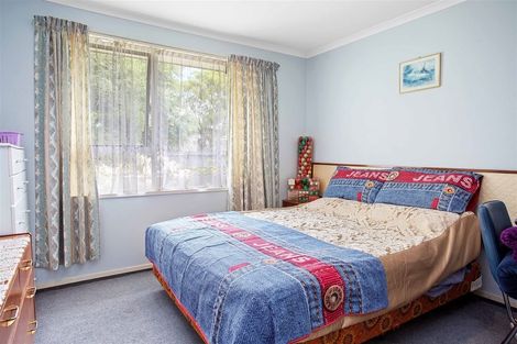 Photo of property in 7 Main North Road, Woodend, 7610