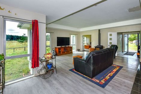 Photo of property in 335 Kainga Road, Kainga, Christchurch, 8083