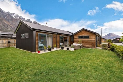 Photo of property in 66 Jack Hanley Drive, Jacks Point, Queenstown, 9371