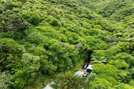 Photo of property in 17 Kim Street, Khandallah, Wellington, 6035