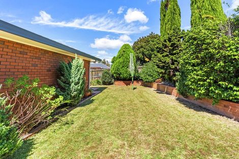 Photo of property in 10 Yarlside Place, Northpark, Auckland, 2013