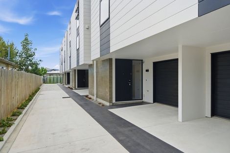 Photo of property in 2/240 Worcester Street, Christchurch Central, Christchurch, 8011