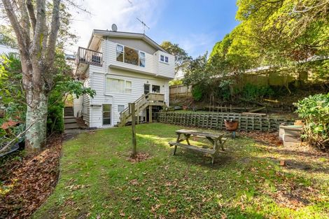 Photo of property in 62 Tio Tio Road, Miramar, Wellington, 6022