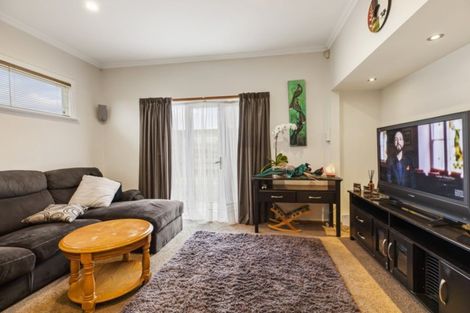 Photo of property in 161b Centreway Road, Orewa, 0931