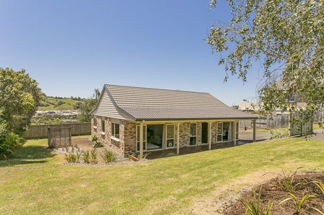 Photo of property in 35 Brodie Place, Bethlehem, Tauranga, 3110