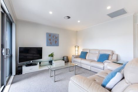 Photo of property in 15 Clifford Close, Leamington, Cambridge, 3432