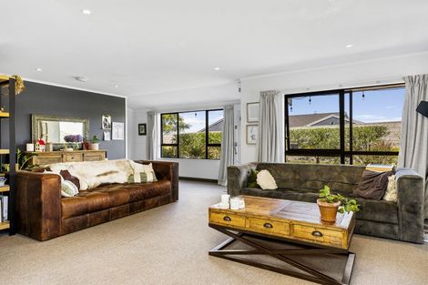 Photo of property in 83 Harvey Street, Waipahihi, Taupo, 3330