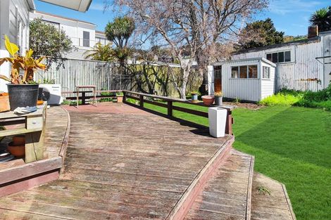 Photo of property in 76 Wallace Street, Mount Cook, Wellington, 6021