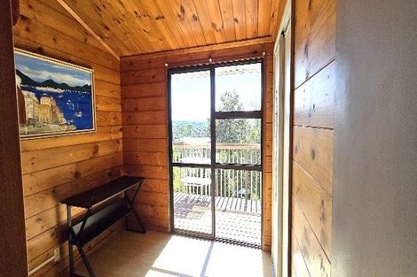 Photo of property in 181 Browns Bay Road, Browns Bay, Auckland, 0630