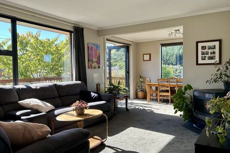 Photo of property in 25 Glenelg Street, Bradford, Dunedin, 9011