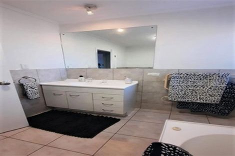 Photo of property in 38 Avis Avenue, Papatoetoe, Auckland, 2025