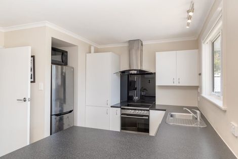 Photo of property in 82 Thomas Street, Stokes Valley, Lower Hutt, 5019