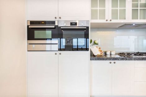 Photo of property in 18 Lime Hill Rise, Flat Bush, Auckland, 2019