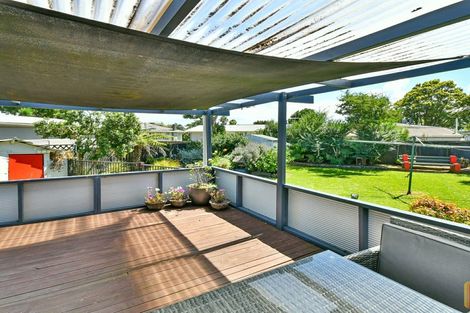 Photo of property in 8 Ainsdale Place, Manurewa, Auckland, 2102