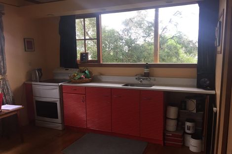 Photo of property in 38 Clyde Street, Roseneath, Port Chalmers, 9023