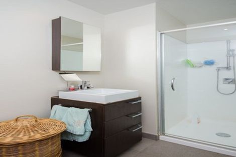Photo of property in Shoal Haven Apartments, 112a/130 Anzac Street, Takapuna, Auckland, 0622