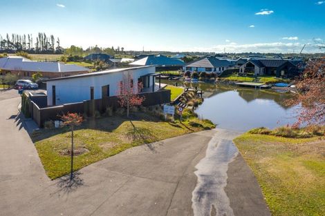 Photo of property in 8 Halston Close, Huntingdon, Ashburton, 7774