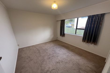 Photo of property in 19 Sartors Avenue, Northcross, Auckland, 0630