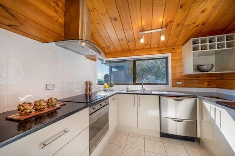 Photo of property in 36 Pigeon Mountain Road, Half Moon Bay, Auckland, 2012
