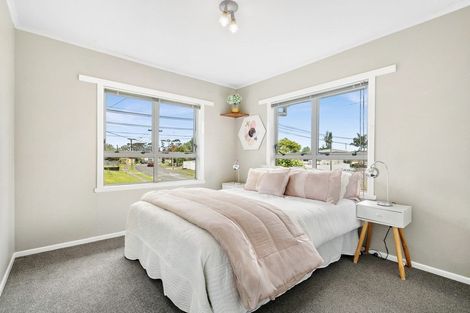 Photo of property in 44 Aurea Avenue, Pakuranga, Auckland, 2010