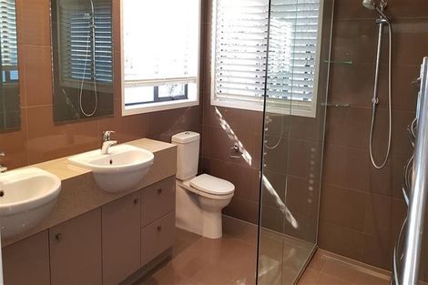 Photo of property in 84 Clovelly Road, Bucklands Beach, Auckland, 2012