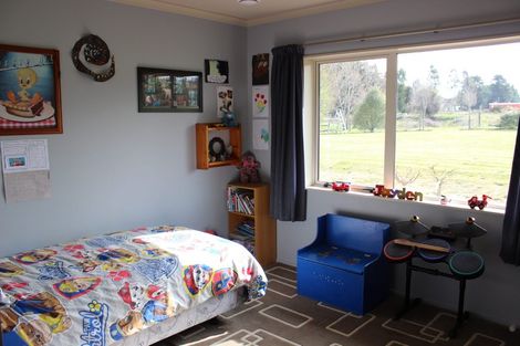 Photo of property in 43 Loburn Terrace Road, Loburn, 7472