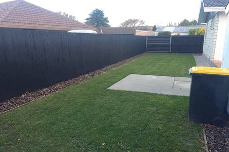 Photo of property in 32 Dunbarton Street, Redwood, Christchurch, 8051