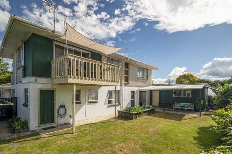 Photo of property in 24 Mckee Avenue, Fenton Park, Rotorua, 3010